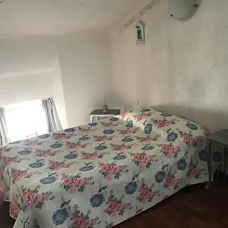 Apartment Lrt *
